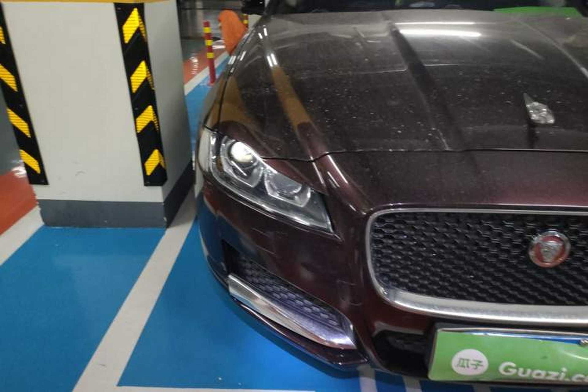 Used Jaguar XFL 2017 XFL 2.0T 200PS Luxury Edition Right Front Headlight