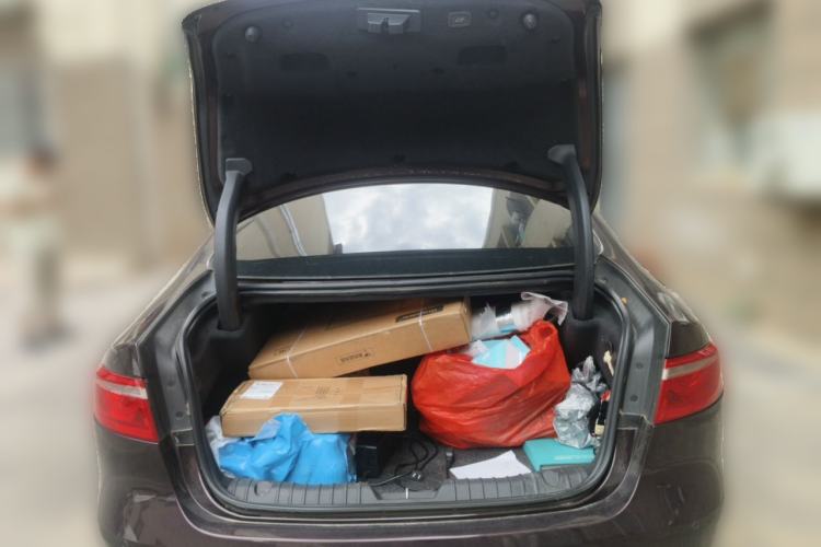Used Jaguar XFL 2017 XFL 2.0T 240PS Premium Edition Trunk