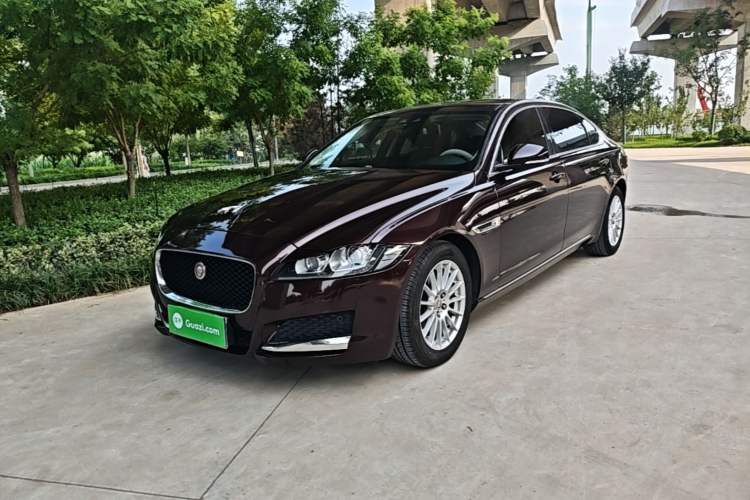 Used Jaguar XFL 2017 XFL 2.0T 200PS Elite Edition Guazi used car, China used car export, Used car for sale, Used Jaguar cars, Cheapest cars for sale