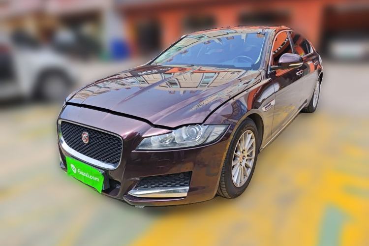 Used Jaguar XFL 2017 XFL 2.0T 200PS Luxury Edition Guazi used car, China used car export, Used car for sale, Used Jaguar cars, Cheapest cars for sale