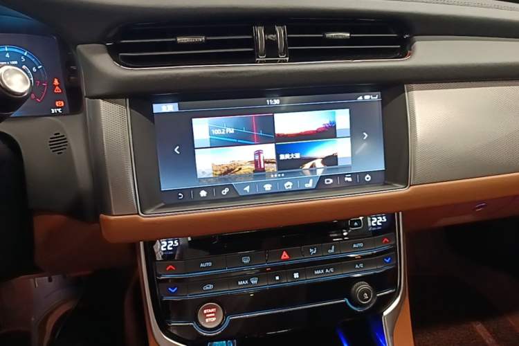Used Jaguar XFL 2017 XFL 3.0 SC 340 PS Premium Edition Audio And AC Panel