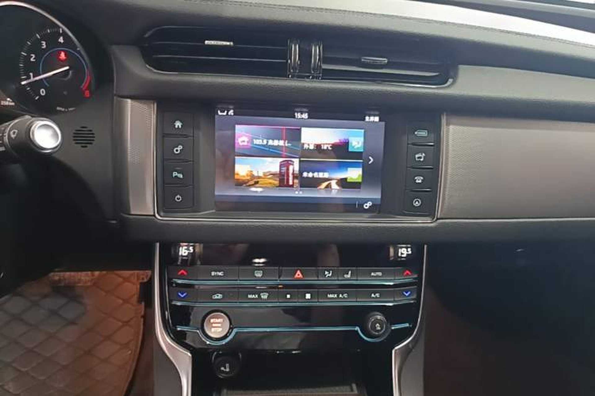 Used Jaguar XFL 2017 XFL 2.0T 200PS Elite Edition Audio And AC Panel