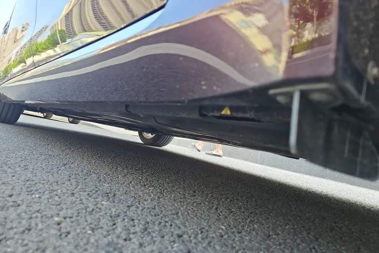 Used Jaguar XFL 2017 XFL 2.0T 240PS Luxury Edition Chassis Rear Left
