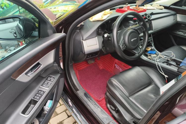 Used Jaguar XFL 2017 XFL 2.0T 200PS Elite Edition Driver Seat
