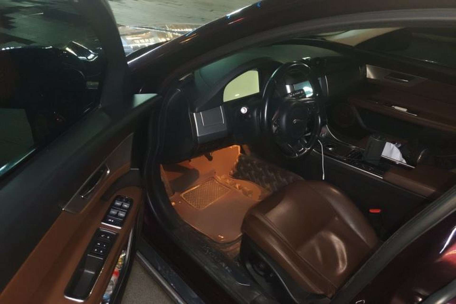 Used Jaguar XFL 2017 XFL 2.0T 240PS Premium Edition Driver Seat