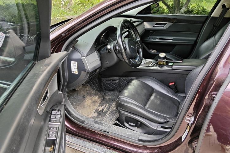 Used Jaguar XFL 2017 XFL 2.0T 240PS Luxury Edition Driver Seat