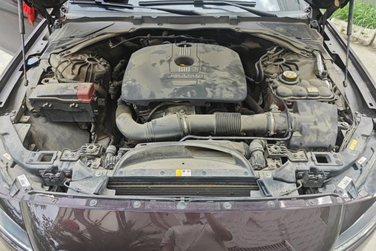 Used Jaguar XFL 2017 XFL 2.0T 200PS Luxury Edition Engine Bay