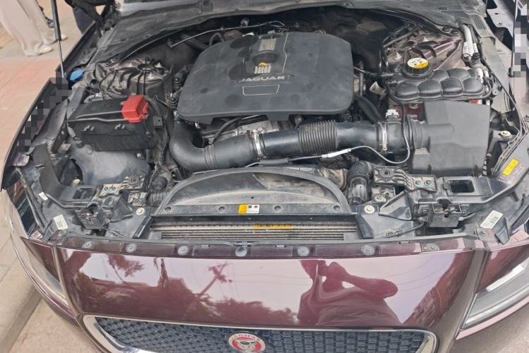 Used Jaguar XFL 2017 XFL 2.0T 240PS Premium Edition Engine Bay