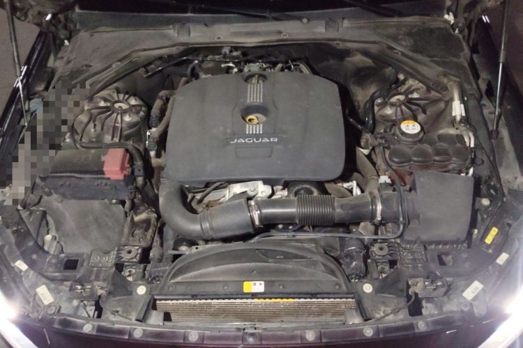Used Jaguar XFL 2017 XFL 2.0T 200PS Luxury Edition Engine Bay