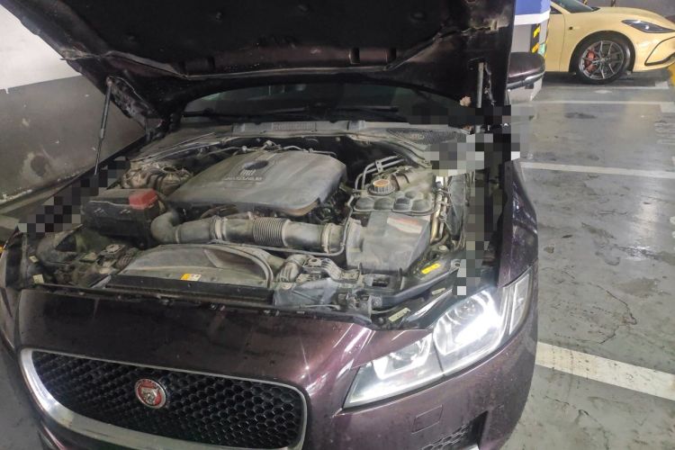 Used Jaguar XFL 2017 XFL 2.0T 200PS Luxury Edition Engine Bay Left