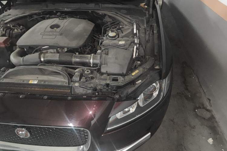 Used Jaguar XFL 2017 XFL 2.0T 240PS Luxury Edition Engine Bay Left