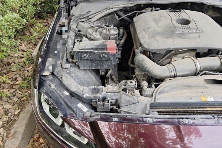 Used Jaguar XFL 2017 XFL 2.0T 240PS Luxury Edition Engine Bay Right