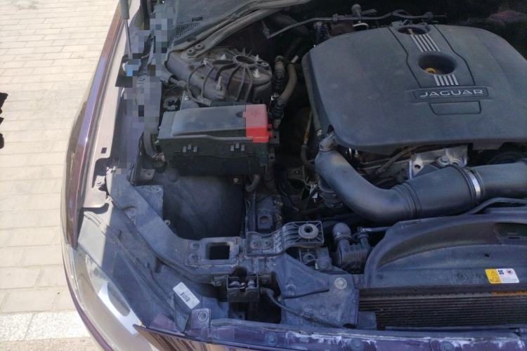 Used Jaguar XFL 2017 XFL 2.0T 240PS Luxury Edition Engine Bay Right