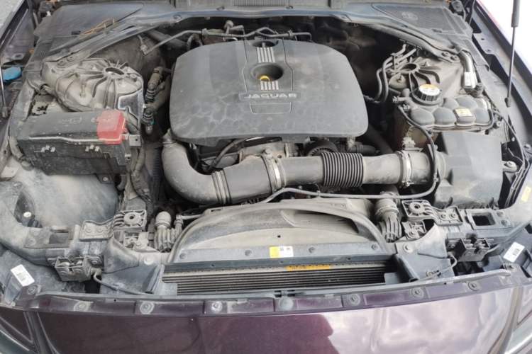 Used Jaguar XFL 2017 XFL 2.0T 200PS Luxury Edition Engine Bay