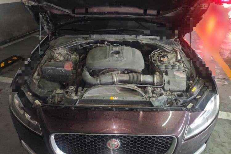 Used Jaguar XFL 2017 XFL 2.0T 200PS Luxury Edition Engine Bay