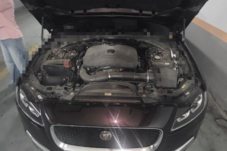 Used Jaguar XFL 2017 XFL 2.0T 240PS Luxury Edition Engine Bay