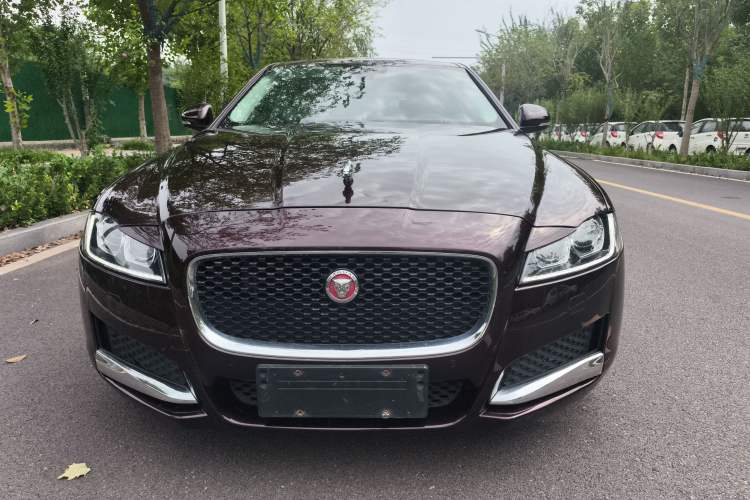 Used Jaguar XFL 2017 XFL 2.0T 200PS Windflower Edition Exterior 1