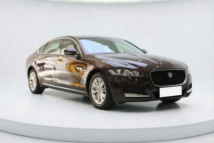 Used Jaguar XFL 2017 XFL 2.0T 240PS Luxury Edition Exterior 2