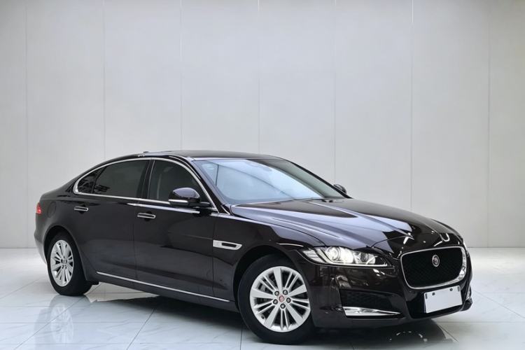 Used Jaguar XFL 2017 XFL 2.0T 240PS Luxury Edition Exterior 2