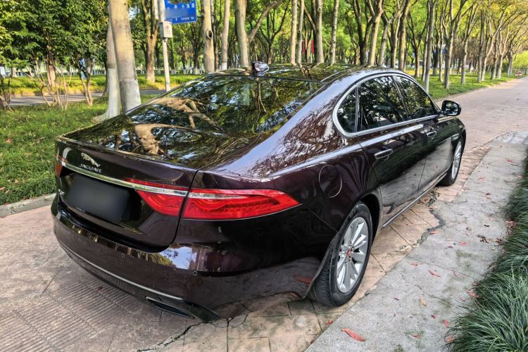 Used Jaguar XFL 2017 XFL 2.0T 240PS Luxury Edition Exterior 4