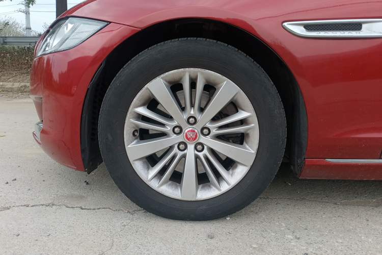 Used Jaguar XFL 2017 XFL 2.0T 240PS Luxury Edition Exterior 4
