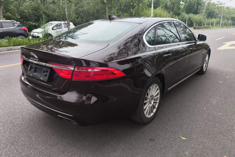 Used Jaguar XFL 2017 XFL 2.0T 200PS Windflower Edition Exterior 5