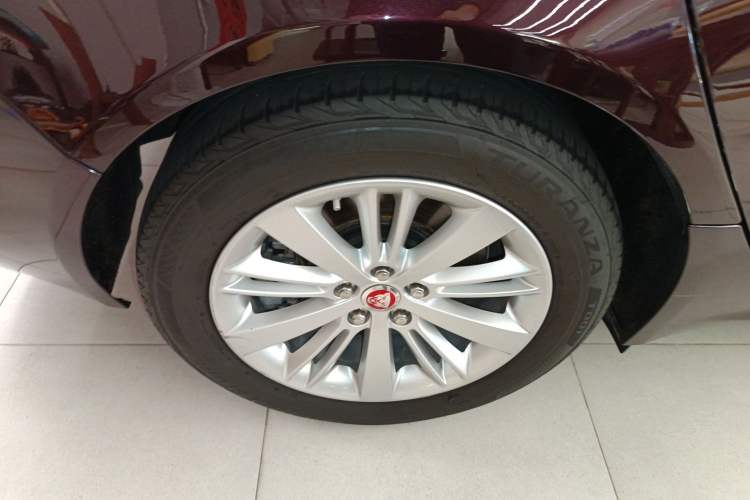 Used Jaguar XFL 2017 XFL 2.0T 240PS Luxury Edition Exterior 5