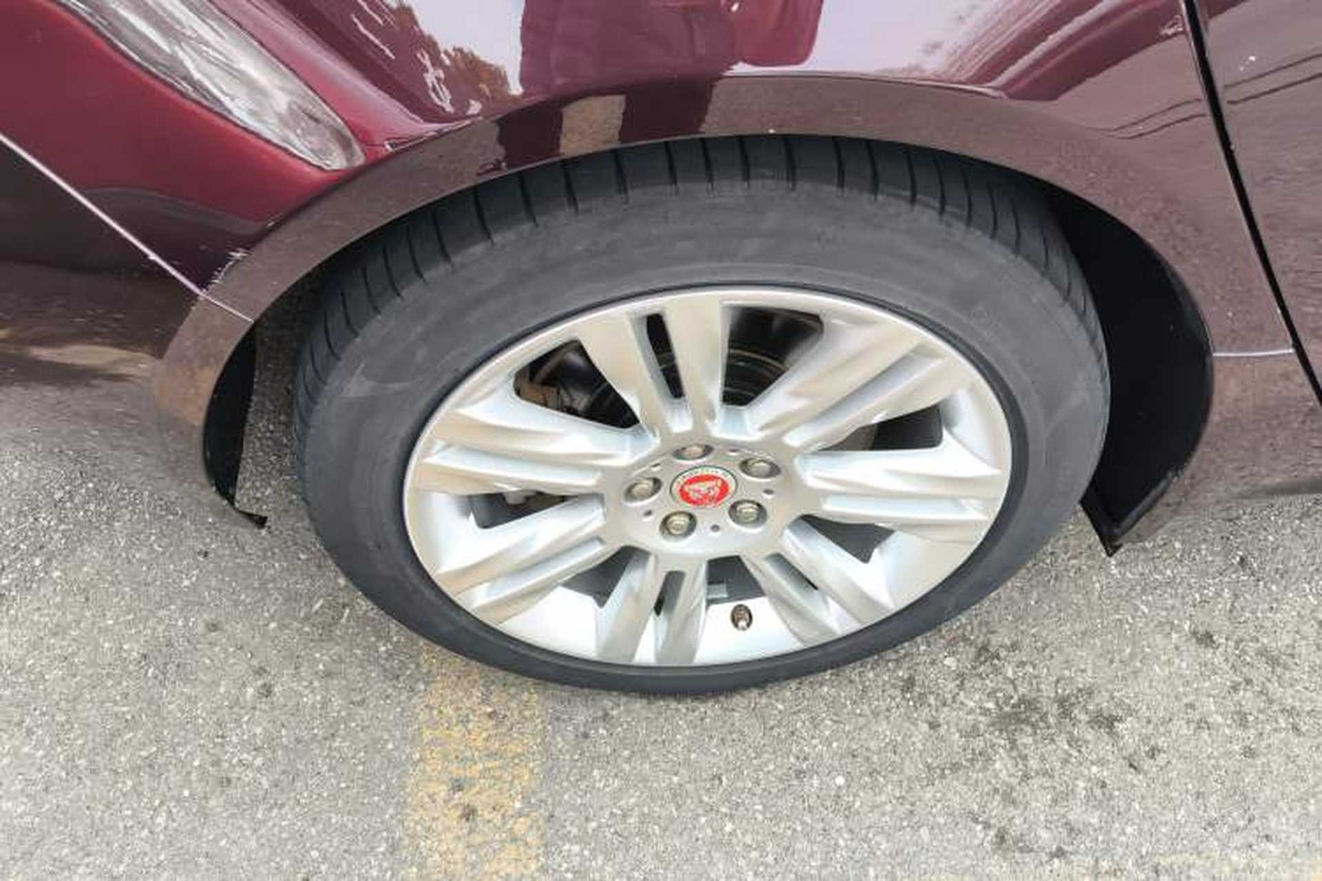 Used Jaguar XFL 2017 XFL 2.0T 240PS Premium Edition Exterior 5