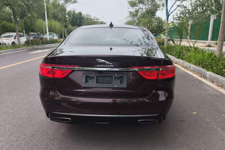 Used Jaguar XFL 2017 XFL 2.0T 200PS Windflower Edition Exterior 6