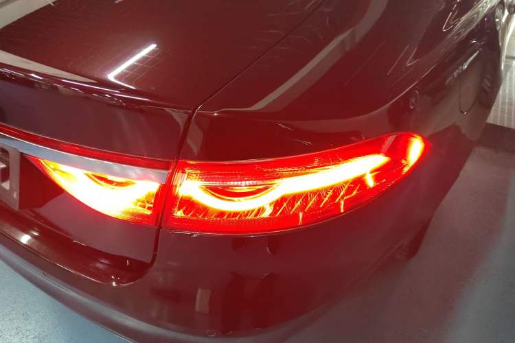 Used Jaguar XFL 2017 XFL 2.0T 200PS Luxury Edition Exterior 6