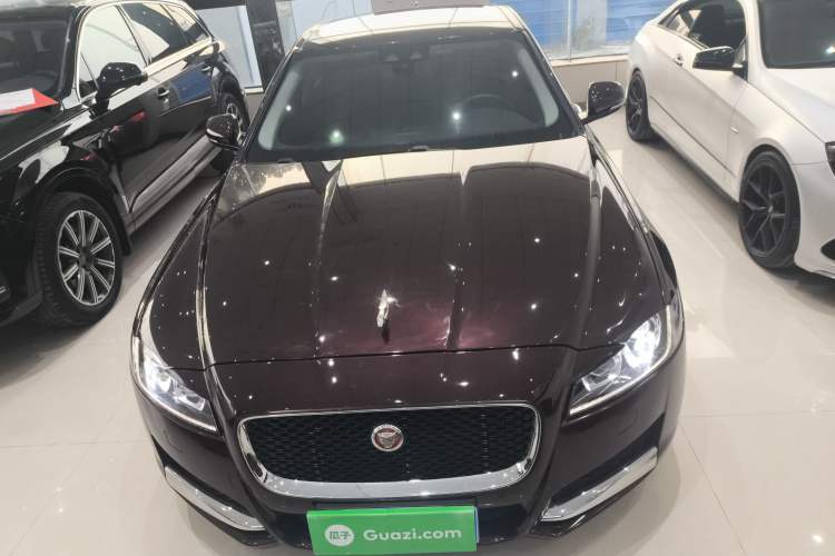 Used Jaguar XFL 2017 XFL 2.0T 200PS Luxury Edition Front