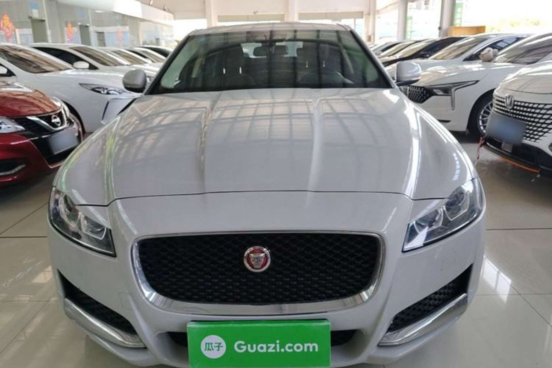 Used Jaguar XFL 2017 XFL 2.0T 200PS Luxury Edition Front