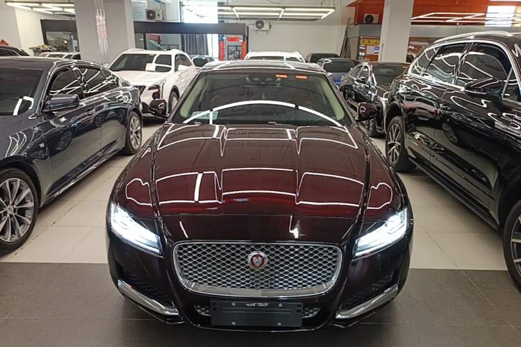 Used Jaguar XFL 2017 XFL 3.0 SC 340 PS Premium Edition Front