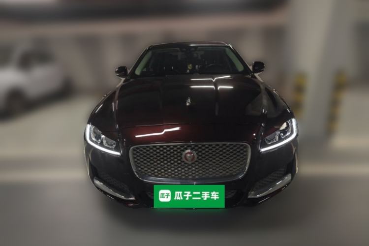 Used Jaguar XFL 2017 XFL 2.0T 200PS Luxury Edition Front