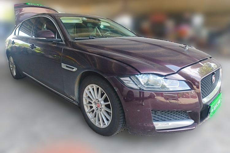 Used Jaguar XFL 2017 XFL 2.0T 200PS Windflower Edition Front Right 45 Deg