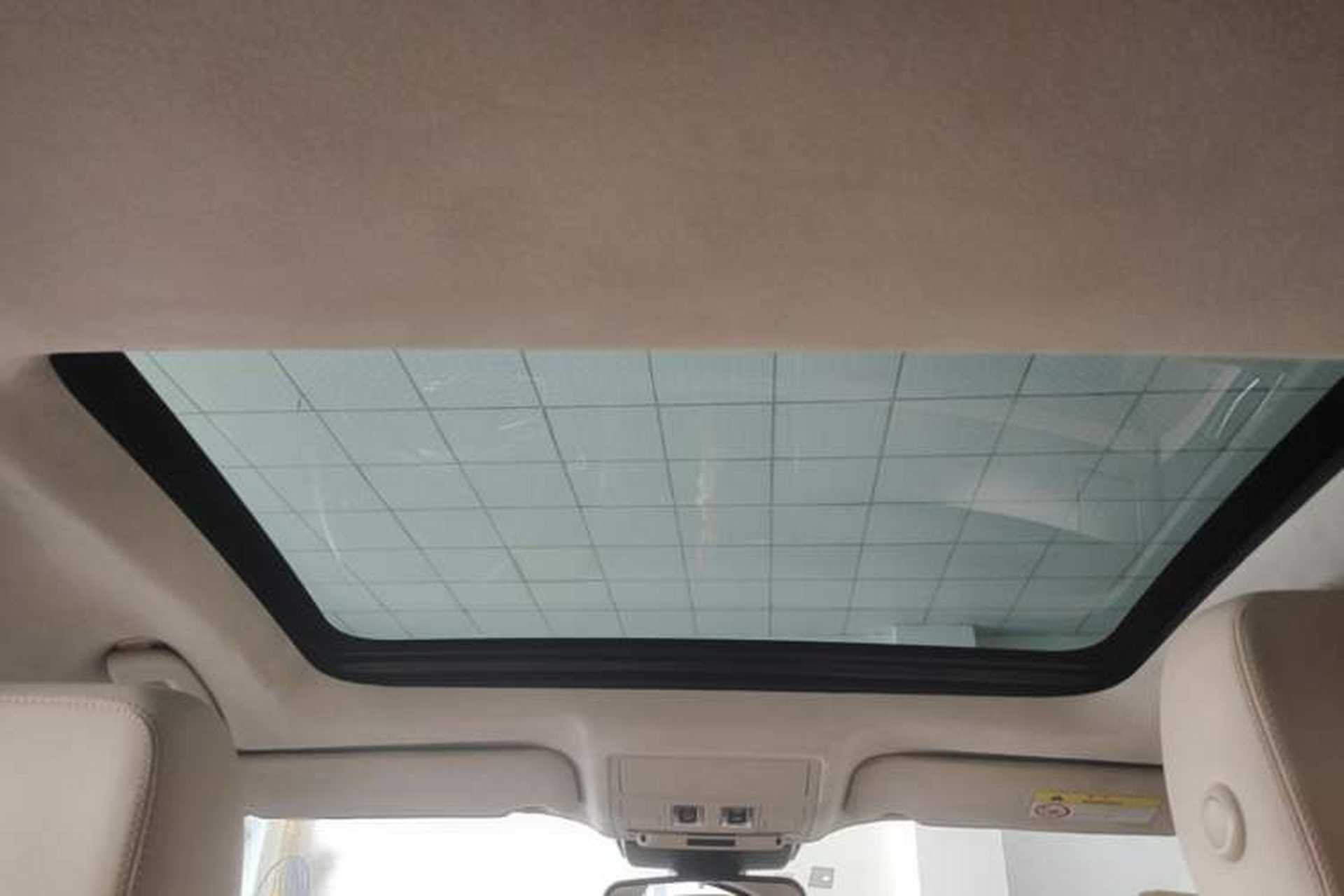 Used Jaguar XFL 2017 XFL 2.0T 200PS Luxury Edition Headliner