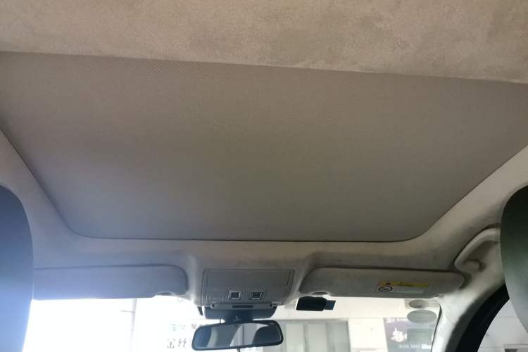 Used Jaguar XFL 2017 XFL 2.0T 200PS Elite Edition Headliner