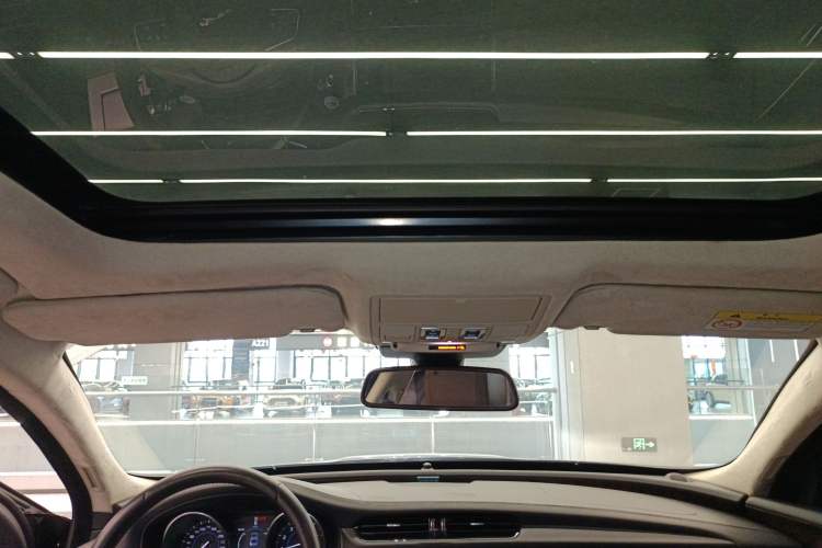 Used Jaguar XFL 2017 XFL 2.0T 240PS Luxury Edition Headliner