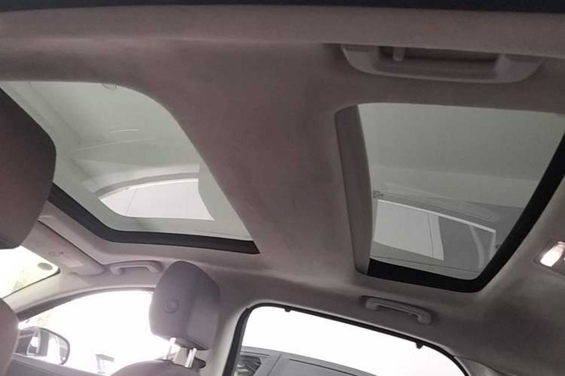 Used Jaguar XFL 2017 XFL 2.0T 240PS Luxury Edition Headliner