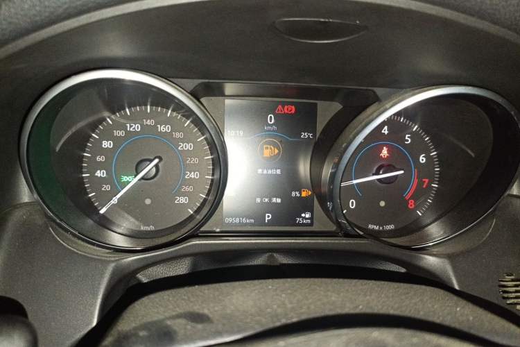 Used Jaguar XFL 2017 XFL 2.0T 200PS Windflower Edition Instrument Cluster