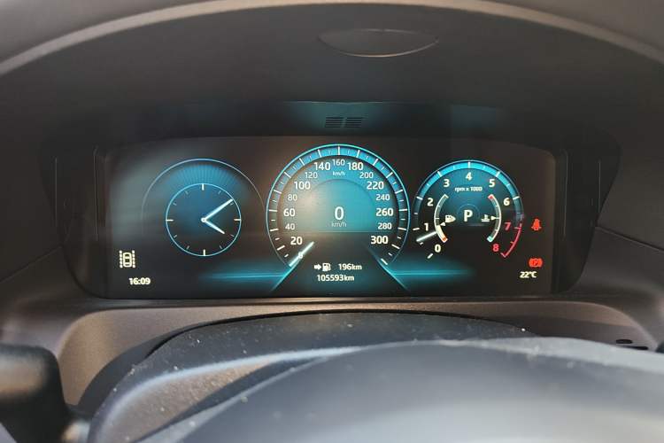 Used Jaguar XFL 2017 XFL 3.0 SC 340 PS Luxury Edition Instrument Cluster