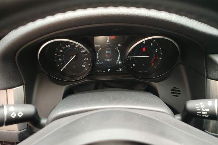 Used Jaguar XFL 2017 XFL 2.0T 240PS Luxury Edition Instrument Cluster
