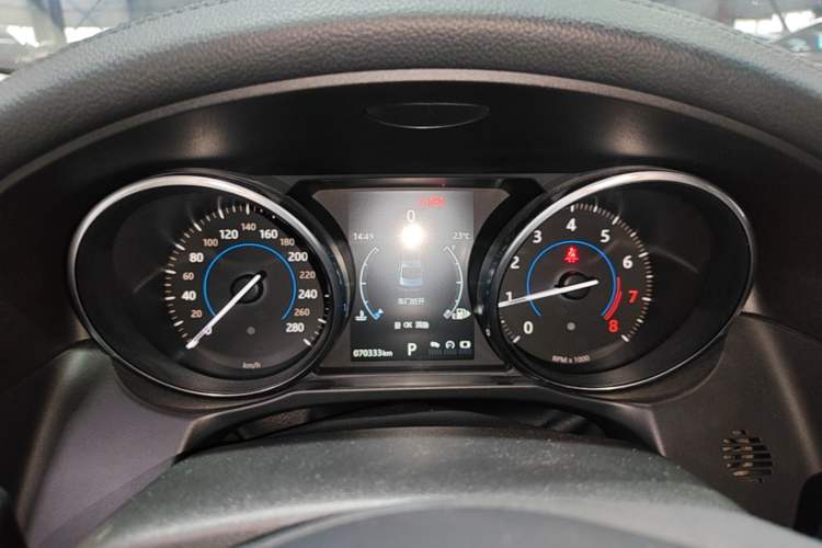 Used Jaguar XFL 2017 XFL 2.0T 240PS Luxury Edition Instrument Cluster