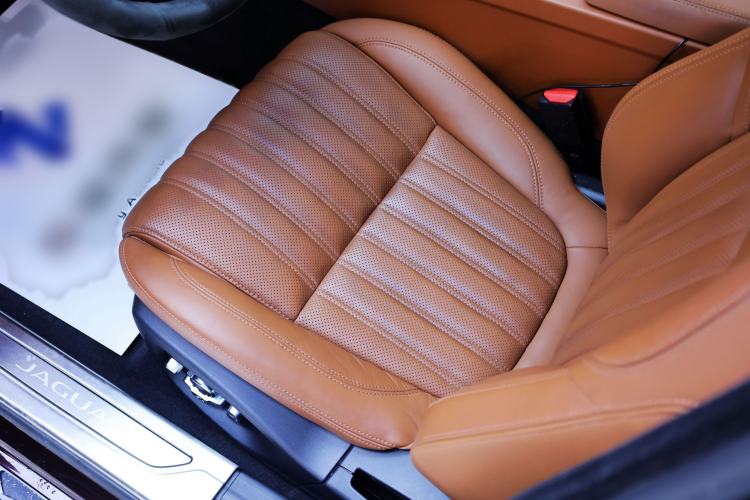 Used Jaguar XFL 2017 XFL 2.0T 240PS Luxury Edition Interior 7