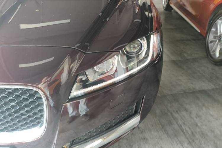 Used Jaguar XFL 2017 XFL 2.0T 240PS Luxury Edition Left Front Headlight