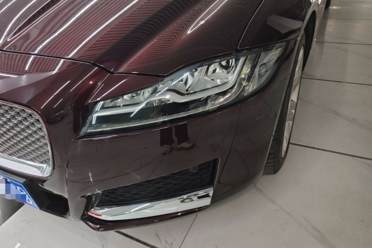 Used Jaguar XFL 2017 XFL 3.0 SC 340 PS Premium Edition Left Front Headlight