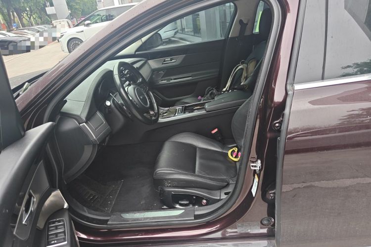 Used Jaguar XFL 2017 XFL 2.0T 200PS Windflower Edition Left Front Seat