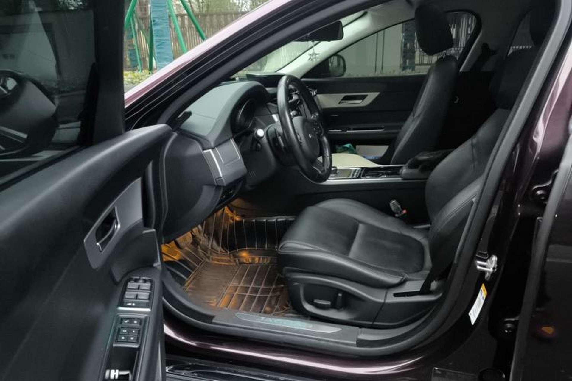 Used Jaguar XFL 2017 XFL 2.0T 200PS Elite Edition Left Front Seat