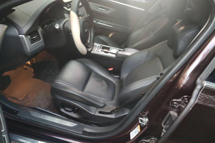 Used Jaguar XFL 2017 XFL 2.0T 200PS Windflower Edition Left Front Seat