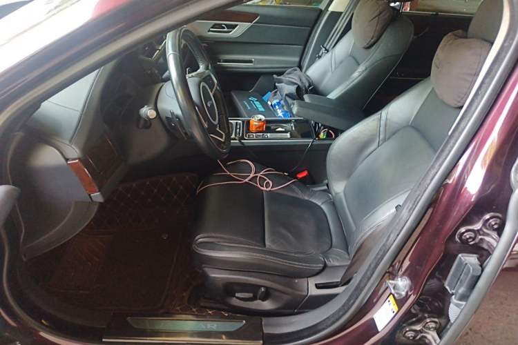 Used Jaguar XFL 2017 XFL 2.0T 200PS Windflower Edition Left Front Seat